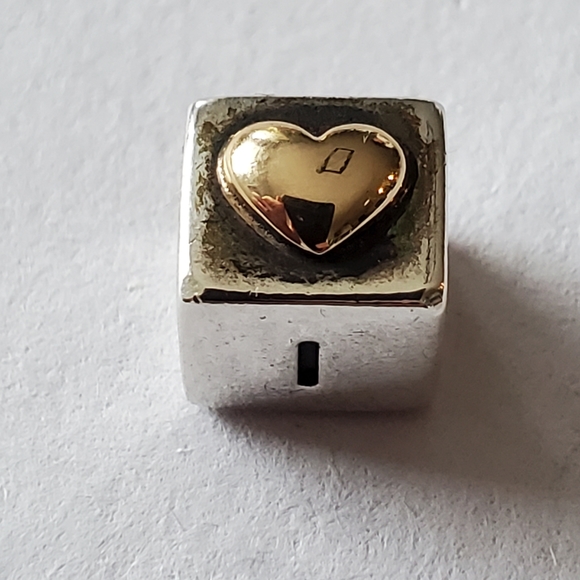 Pandora 'I love you' charm - Picture 3 of 3